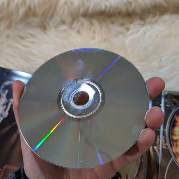 Iron Maiden: Death on the Road Used 3-Disc DVD Box Set - Picture 14 of 16